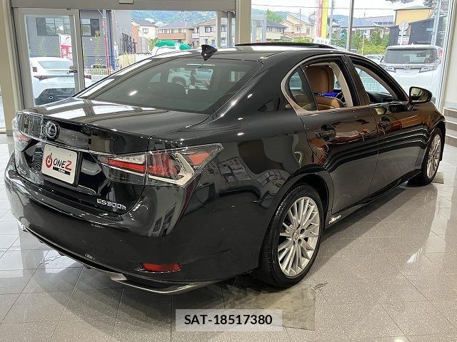 Lexus GS 2017-02 8208346-18