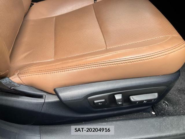 Lexus GS 2016-11 8354836-14