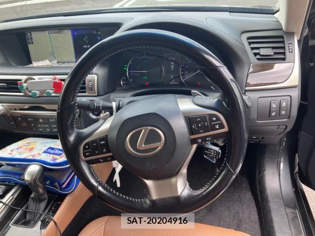 Lexus GS 2016-11 8354836-15