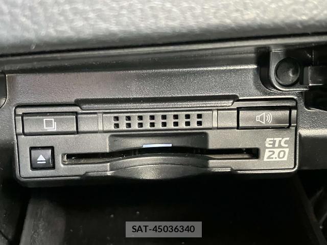 Lexus GS 2018-09 8413259-13