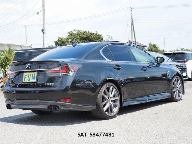 Lexus GS 2019-10 8562406-4