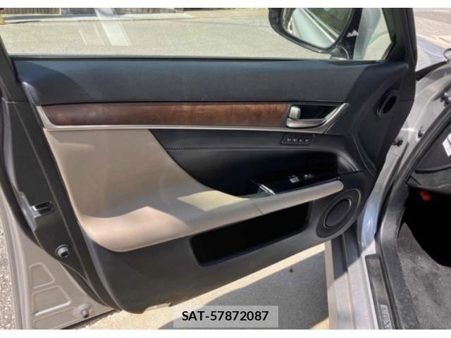 Lexus GS 2019-01 8685832-16
