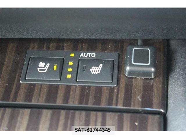 Lexus GS 2019-11 8743376-6