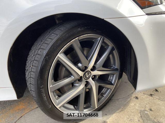 Lexus GS 2017-06 8829932-27