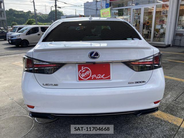 Lexus GS 2017-06 8829932-7