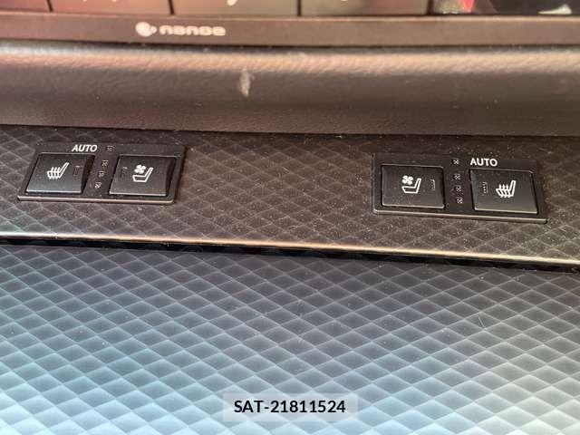 Lexus GS 2017-06 2668684-16