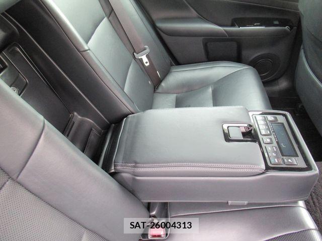 Lexus GS 2013-02 4964101-7