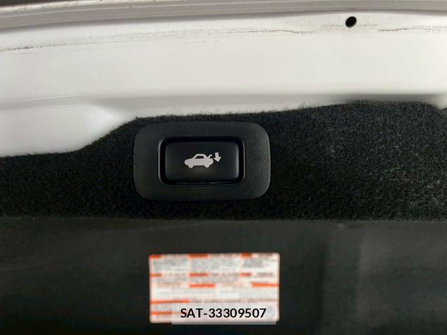 Lexus GS 2017-03 6612789-11