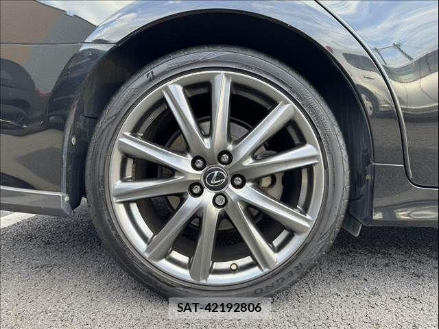 Lexus GS 2013-10 6682724-18