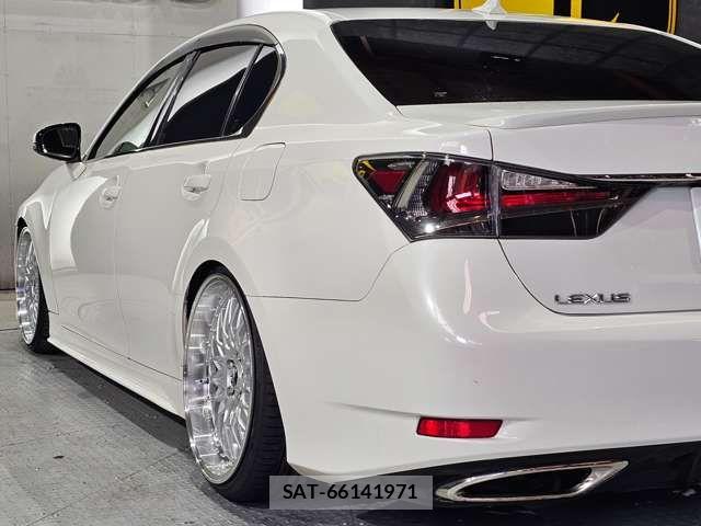Lexus GS 2012-03 6815676-13