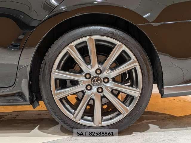 Lexus GS 2012-01 7358473-17