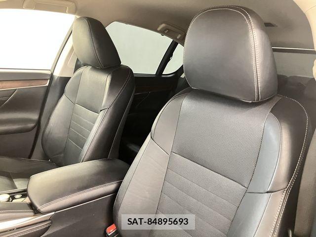 Lexus GS 2017-10 7962378-22