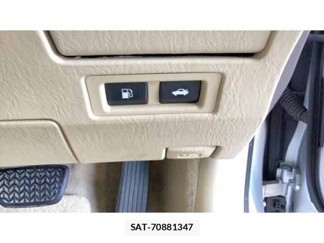 Lexus GS 2010-05 8245700-19