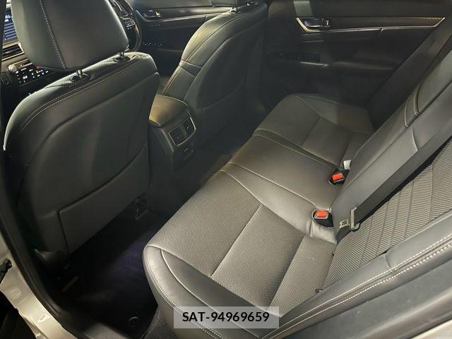 Lexus GS 2015-11 8366707-12