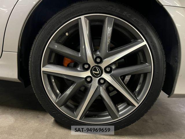 Lexus GS 2015-11 8366707-26