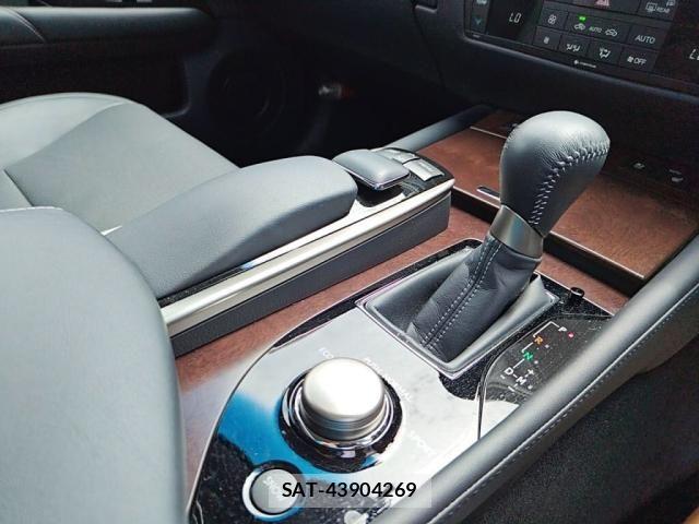 Lexus GS 2014-03 8366708-15