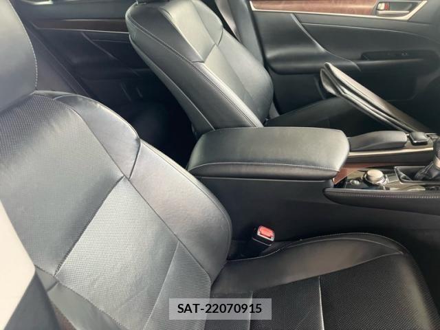 Lexus GS 2014-03 8685833-9