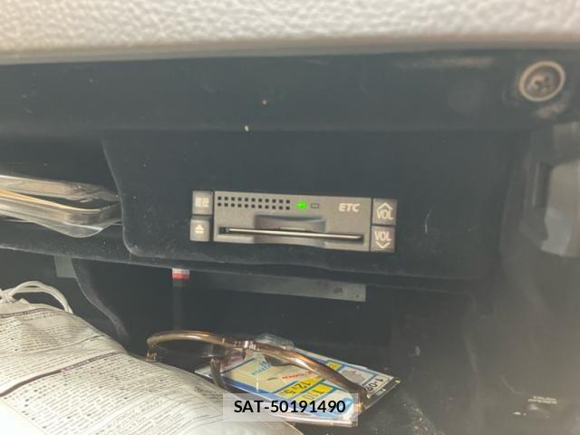 Lexus GS 2005-09 8829934-24