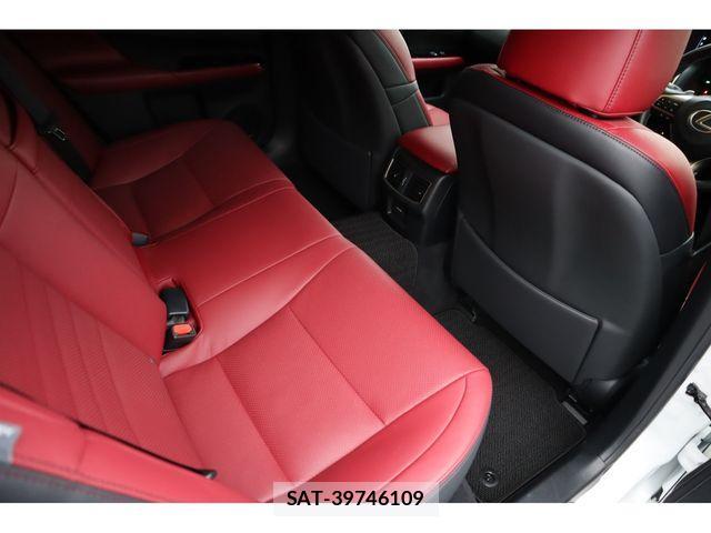 Lexus GS 2019-01 1413209-10