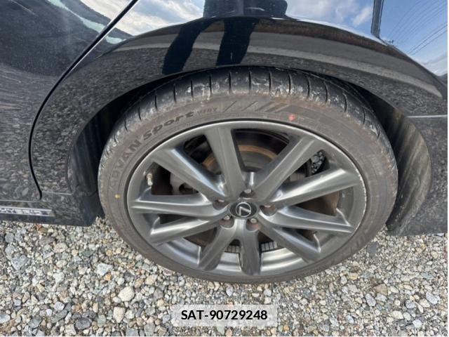 Lexus GS 2012-04 1625564-12