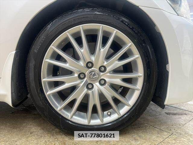 Lexus GS 2012-05 4371517-12
