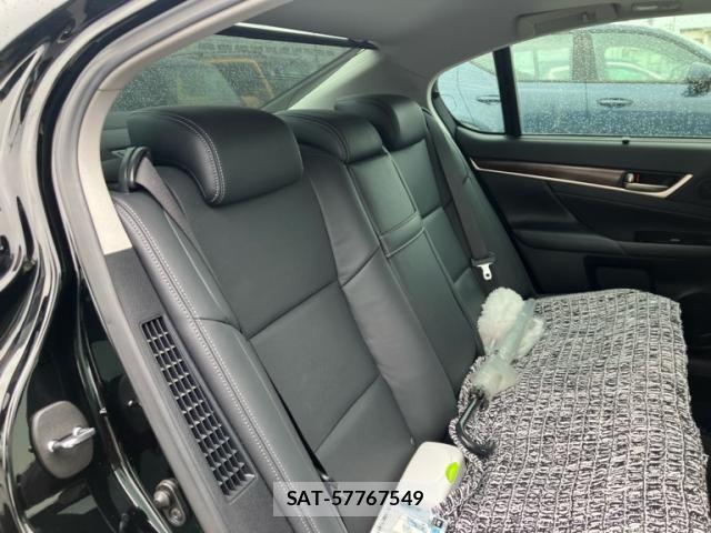 Lexus GS 2012-04 6276702-13