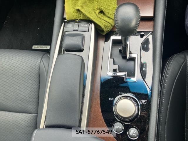 Lexus GS 2012-04 6276702-19