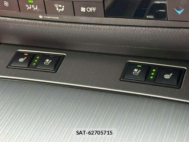 Lexus GS 2012-07 6676652-5