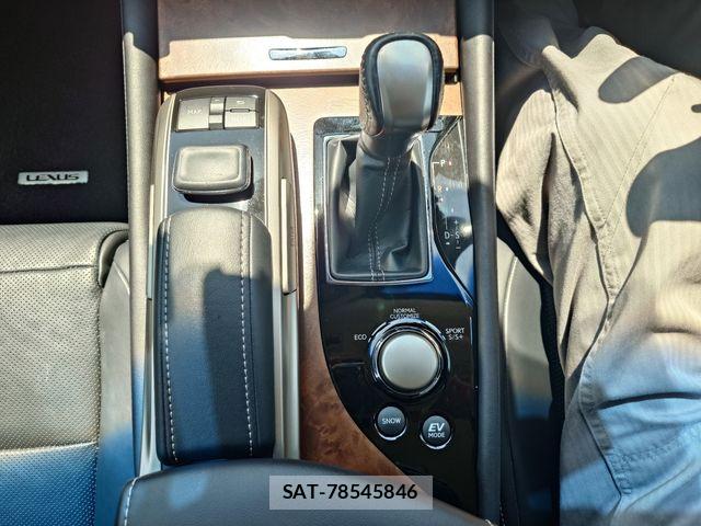 Lexus GS 2017-08 6716500-18
