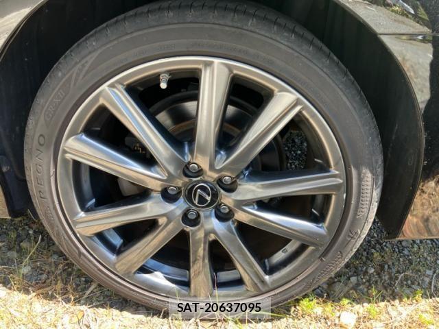 Lexus GS 2012-03 6907662-10