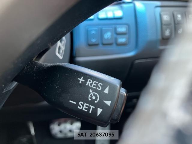 Lexus GS 2012-03 6907662-22