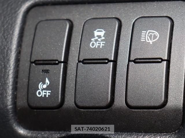 Lexus GS 2013-04 6995006-18