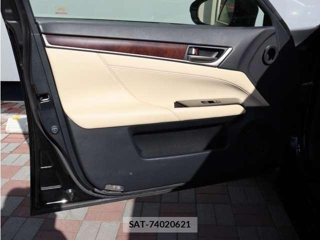 Lexus GS 2013-04 6995006-25