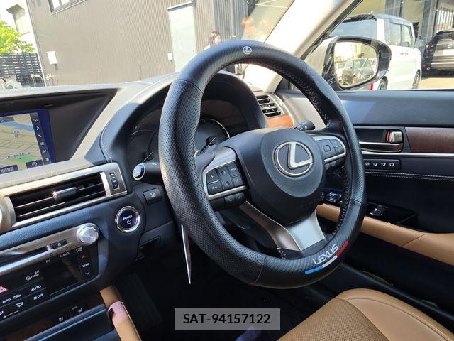 Lexus GS 2020-07 7020764-11