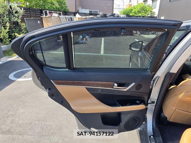 Lexus GS 2020-07 7020764-15