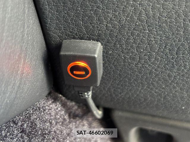 Lexus GS 2012-06 7220889-11