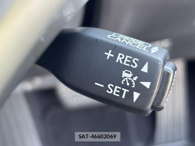 Lexus GS 2012-06 7220889-7