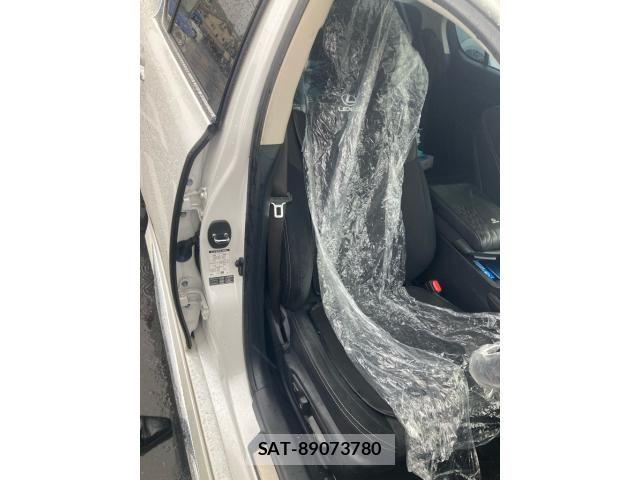 Lexus GS 2019-01 7786449-16