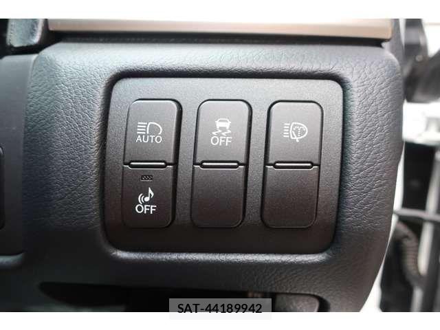 Lexus GS 2013-07 7877331-17