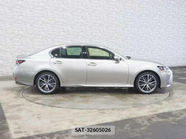 Lexus GS 2017-07 7877328-12