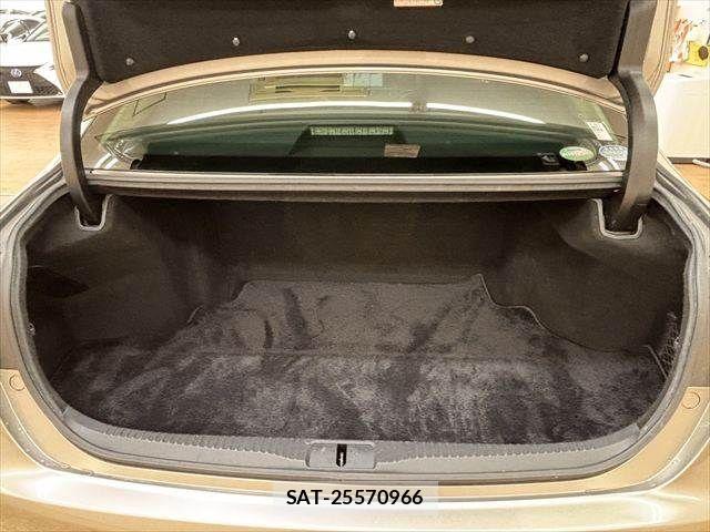 Lexus GS 2018-10 7962379-8