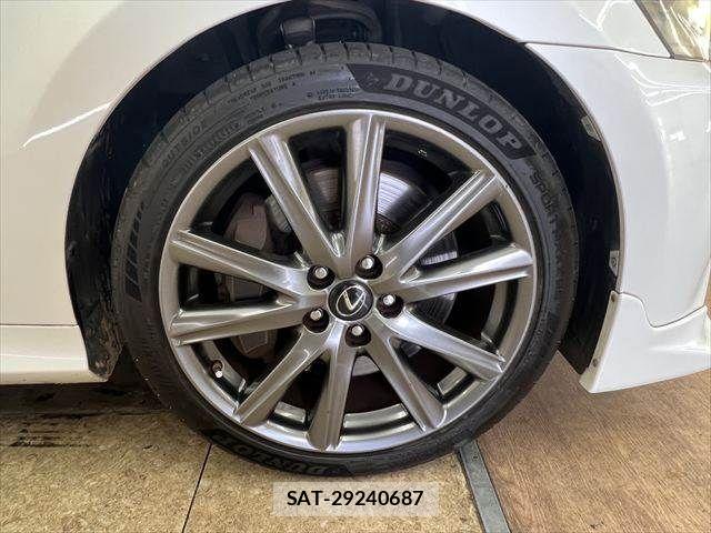 Lexus GS 2012-08 8036395-13