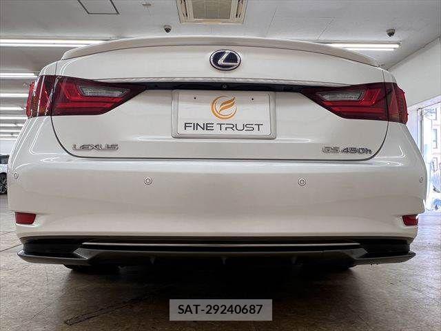 Lexus GS 2012-08 8036395-17