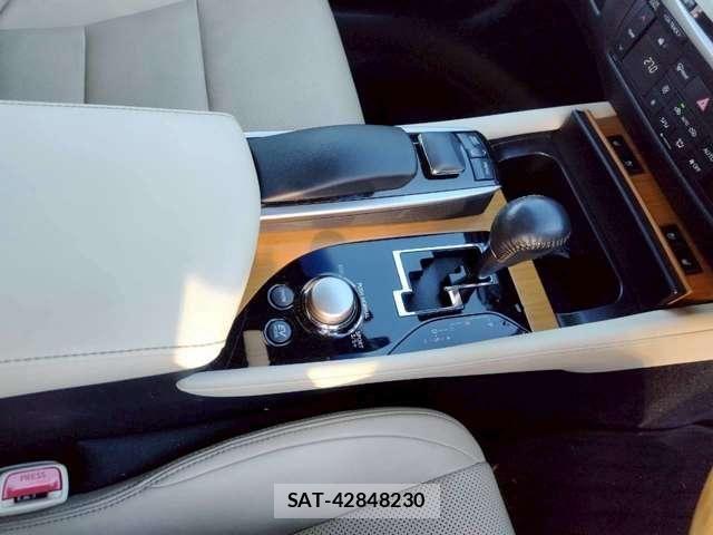 Lexus GS 2012-07 8100116-11