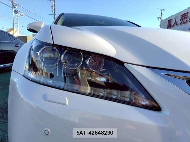 Lexus GS 2012-07 8100116-17