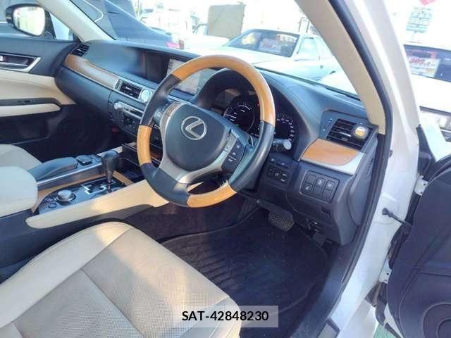Lexus GS 2012-07 8100116-8