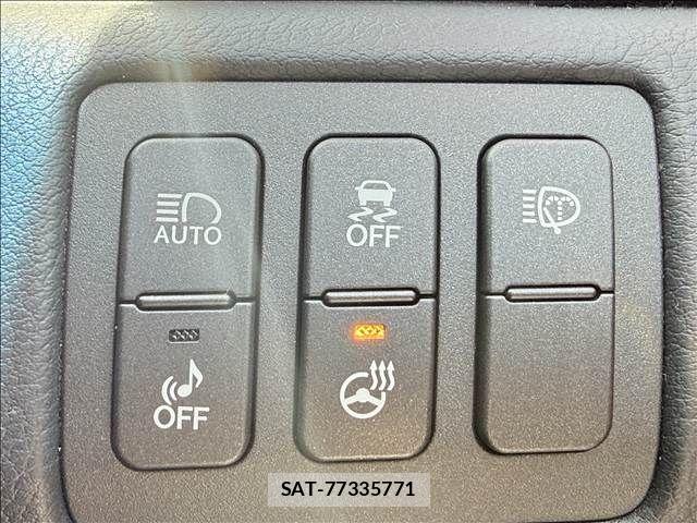 Lexus GS 2012-04 8230606-16