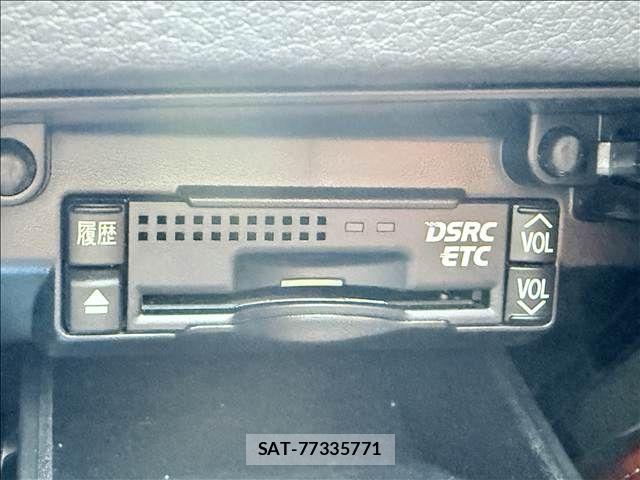 Lexus GS 2012-04 8230606-26