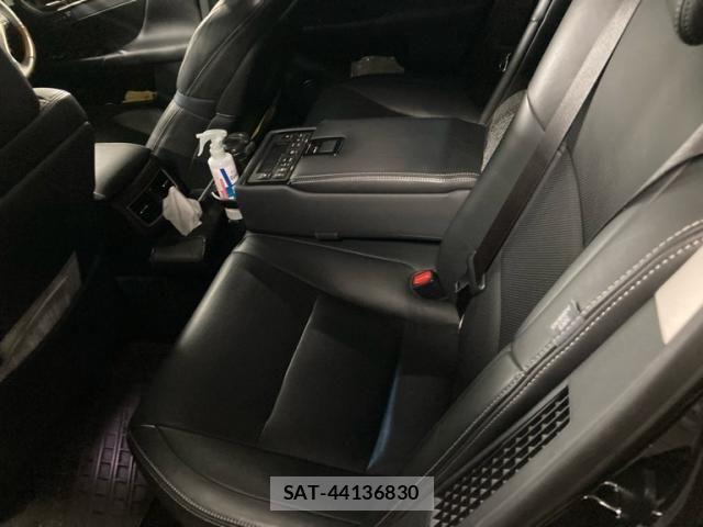 Lexus GS 2013-07 8336531-11