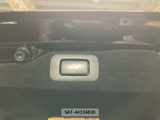 Lexus GS 2013-07 8336531-12